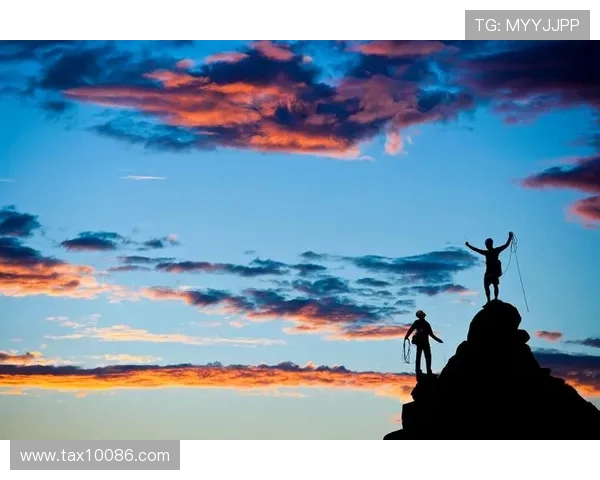 武汉攀岩队的逆袭之路:挑战自我与梦想的攀登之旅 武汉攀岩队的逆袭之路:挑战自我与梦想的攀登之旅