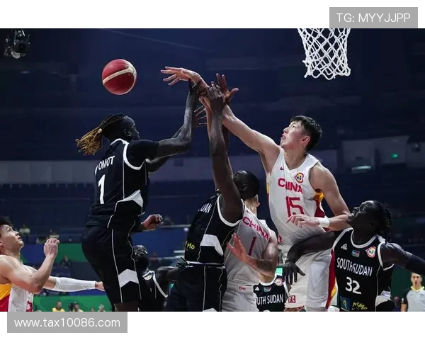 杭州篮球队在世界杯中的比赛经验与表现分析与点评